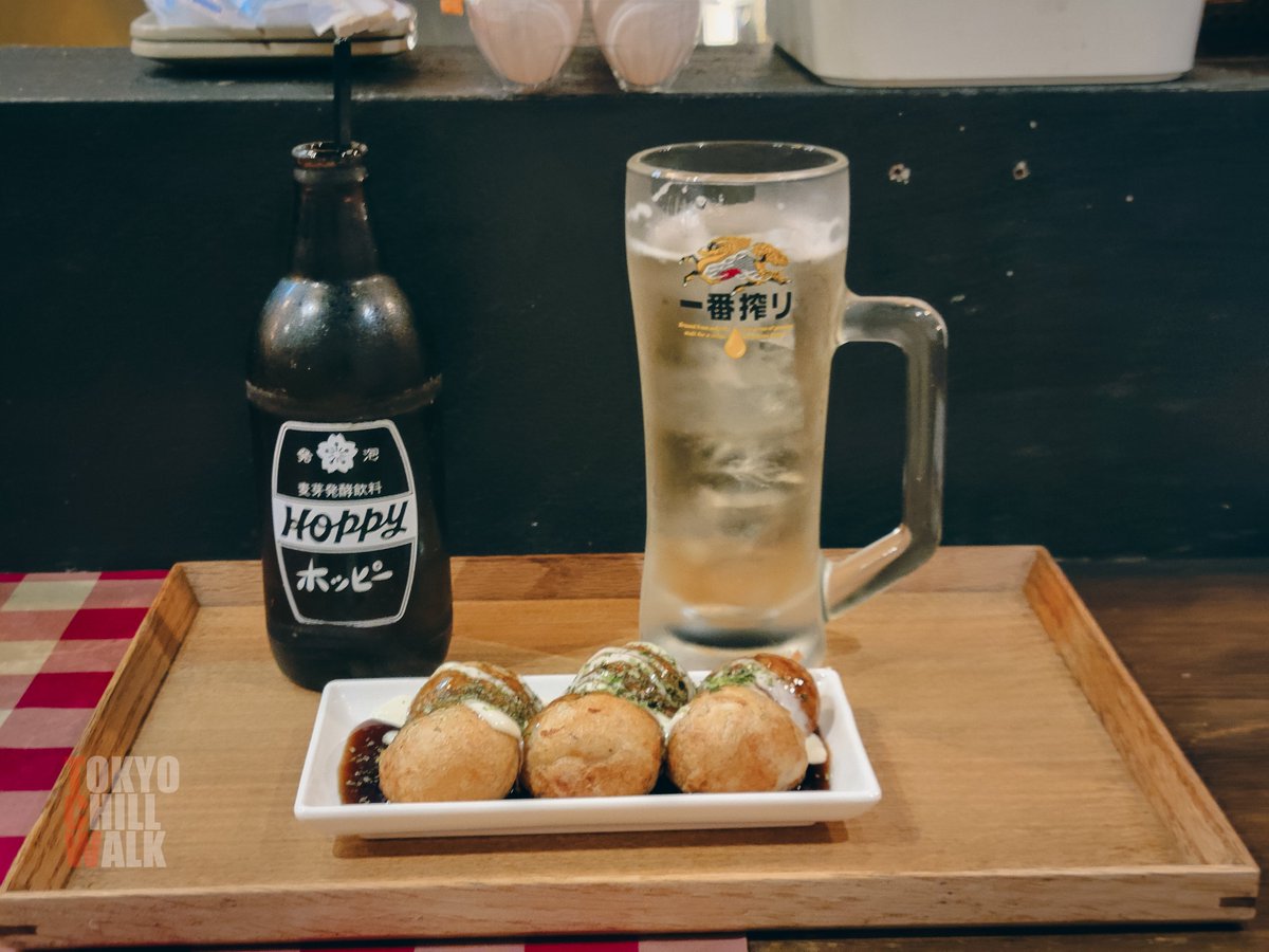 everything0601's tweet photo. 乙女湯温泉の風呂上がり飯は
平井のたこ焼き 刀鍛冶でちょい飲みセット🍺
たこ焼き久しぶり🐙🐙つまみに飲むの美味しいかも
今日は平井から乙女湯温泉まで往復、よく歩けた✌空気が気持ちいい1日だったね https://t.co/LPuQiRaRTy
