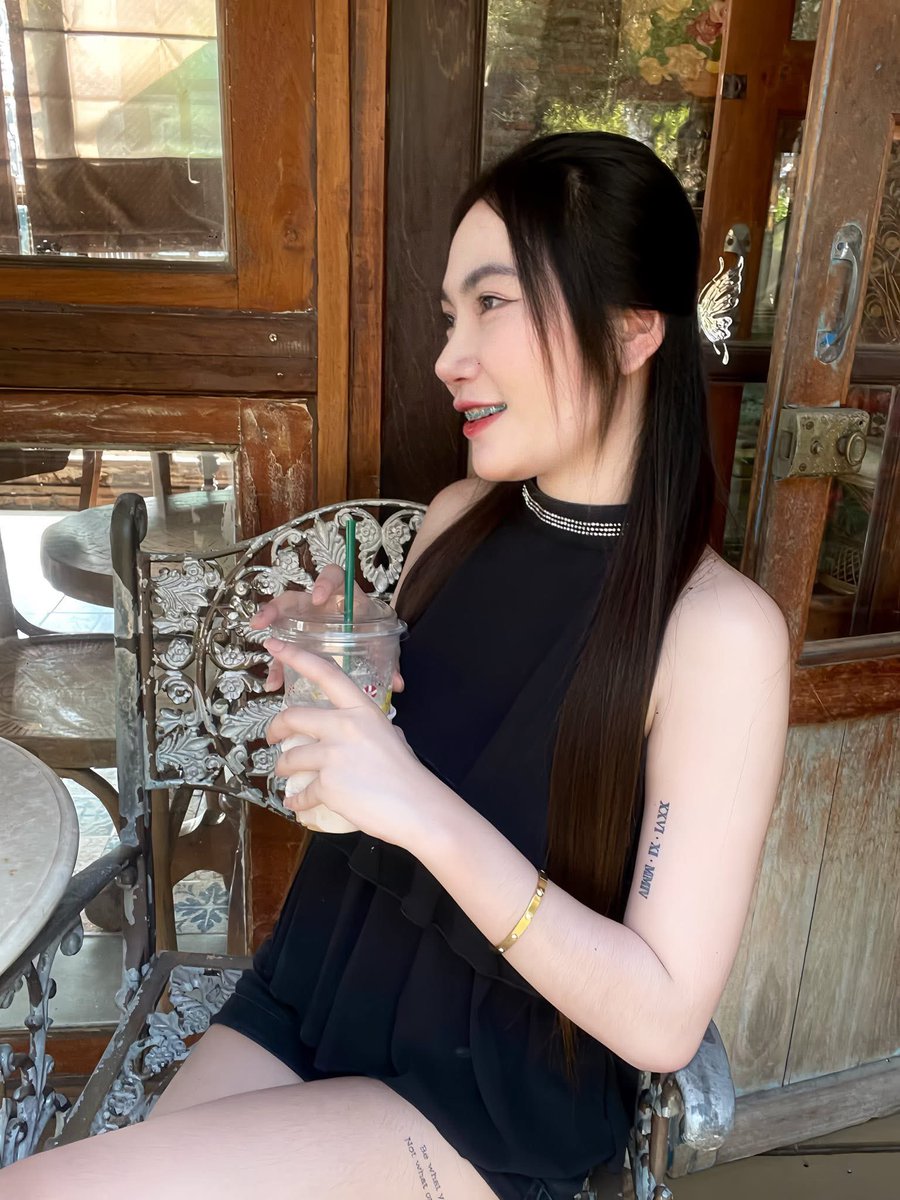 KnipeJ82150's tweet photo. ก็หวานทั้งตัวอะคับบ 😋 #อำนาจเจริญ #อำนาจ https://t.co/ytRj6N8nEi