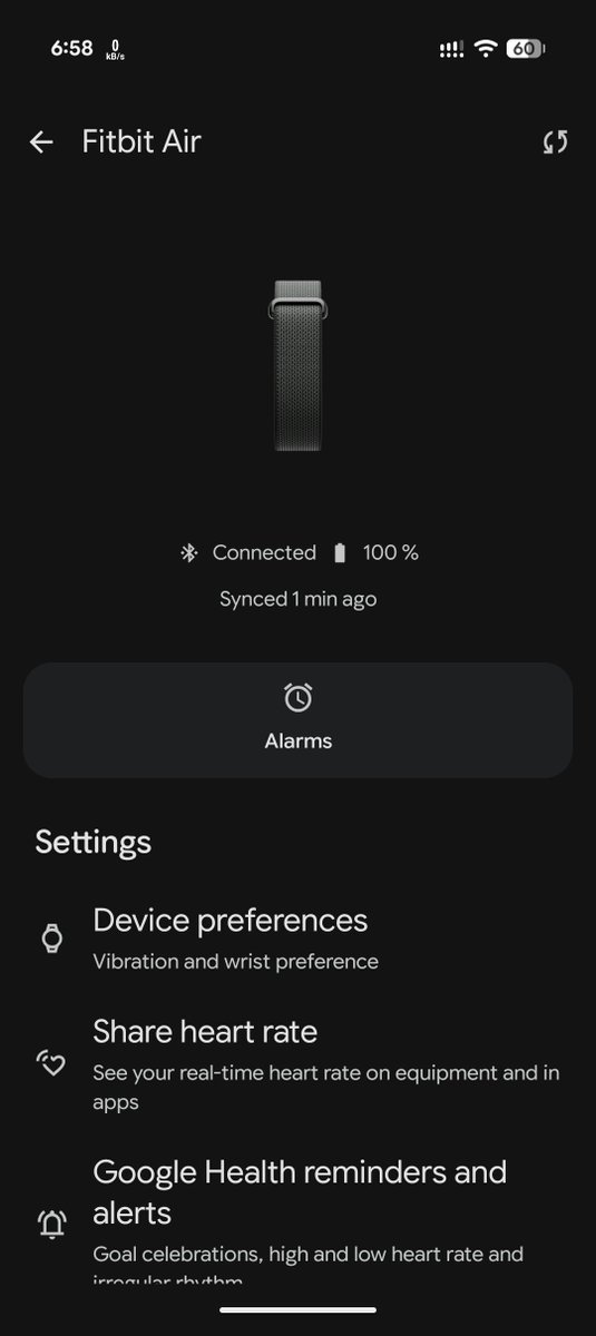anand_sid's tweet photo. @amansingh4u2 lol I am confused the app itself puts the buckle on top 😅 https://t.co/q7NvKXih0S
