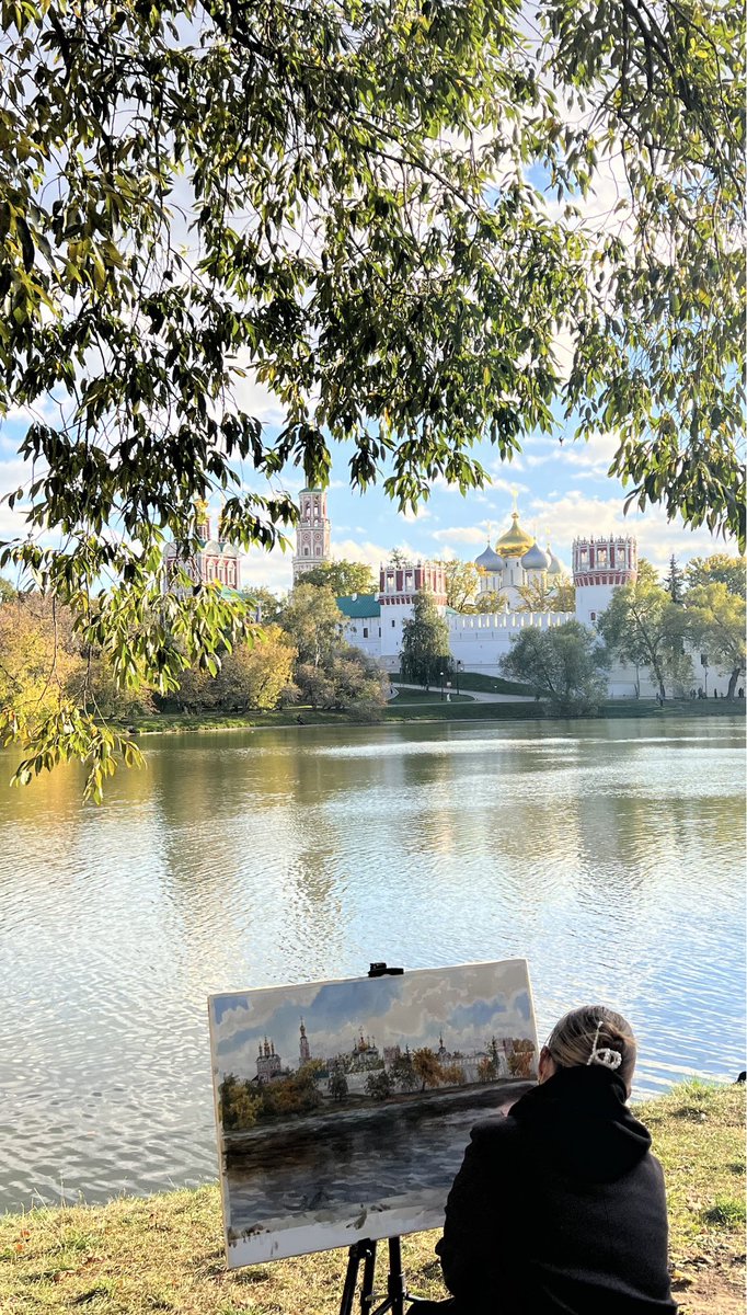 alleshov's tweet photo. Autumn at Novodevichy - quiet, serene, and deeply expressive
#НоводевичийМонастырь
#Novodevichy #NovodevichyMonastery #Moscow #AutumnInMoscow #Russia #TravelRussia #GoldenAutumn #Architecture #OrthodoxHeritage https://t.co/tcToLrjHBC