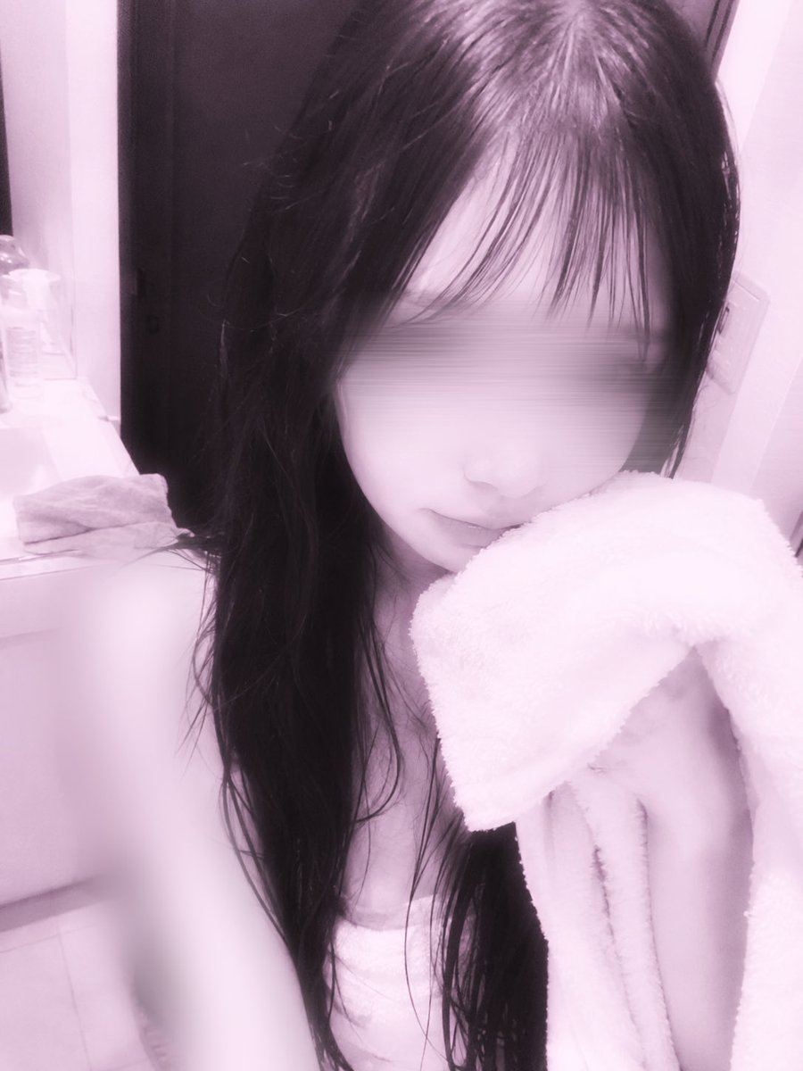 0h4swd's tweet photo. おやすみ
#学生　#関東　#自撮り #お風呂 https://t.co/9t8jeZu3pV