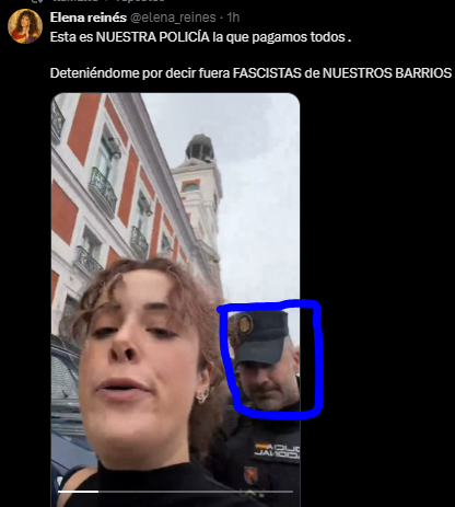 LuisPolodeLimon's tweet photo. @elena_reines Se le ve muy satisfecho al "uniformado" https://t.co/0p1J2iXXFi