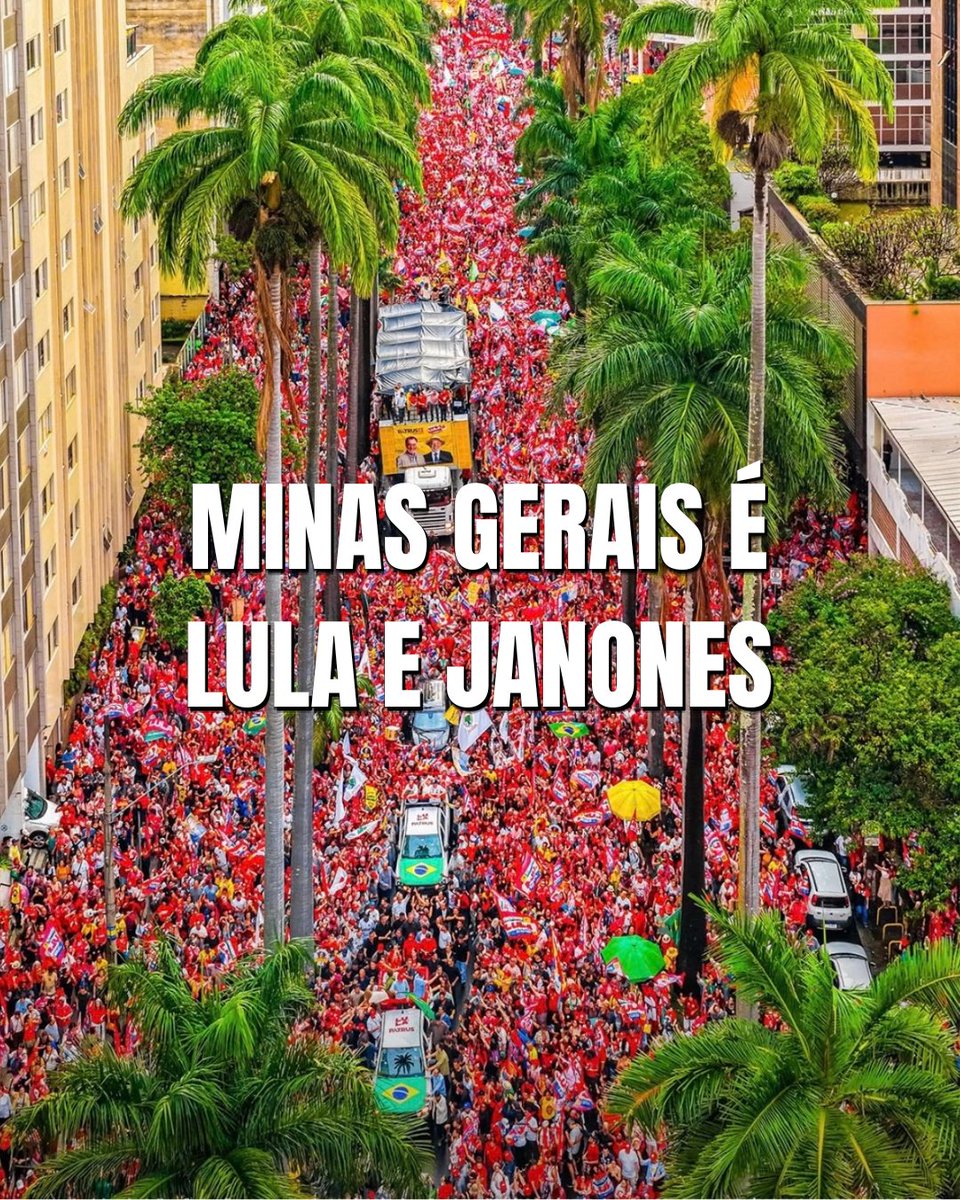 AndreJanonesMG's tweet photo. Pessoal, fizemos história ontem. Colocamos quase 100 mil pessoas nas ruas em BH, e o Presidente Lula me fez um pedido: me pediu pra que eu falasse com todos que me seguem aqui pra continuarmos mobilizados até domingo, pois ele acredita que vamos ganhar no primeiro turno! Por isso eu peço a vocês que aguentem mais um pouco, sei que tá todo mundo exausto, mas estamos quase lá ! A vitória virá e no primeiro turno! Quem crê digita amém e vai pra cima junto com a gente ! 👊