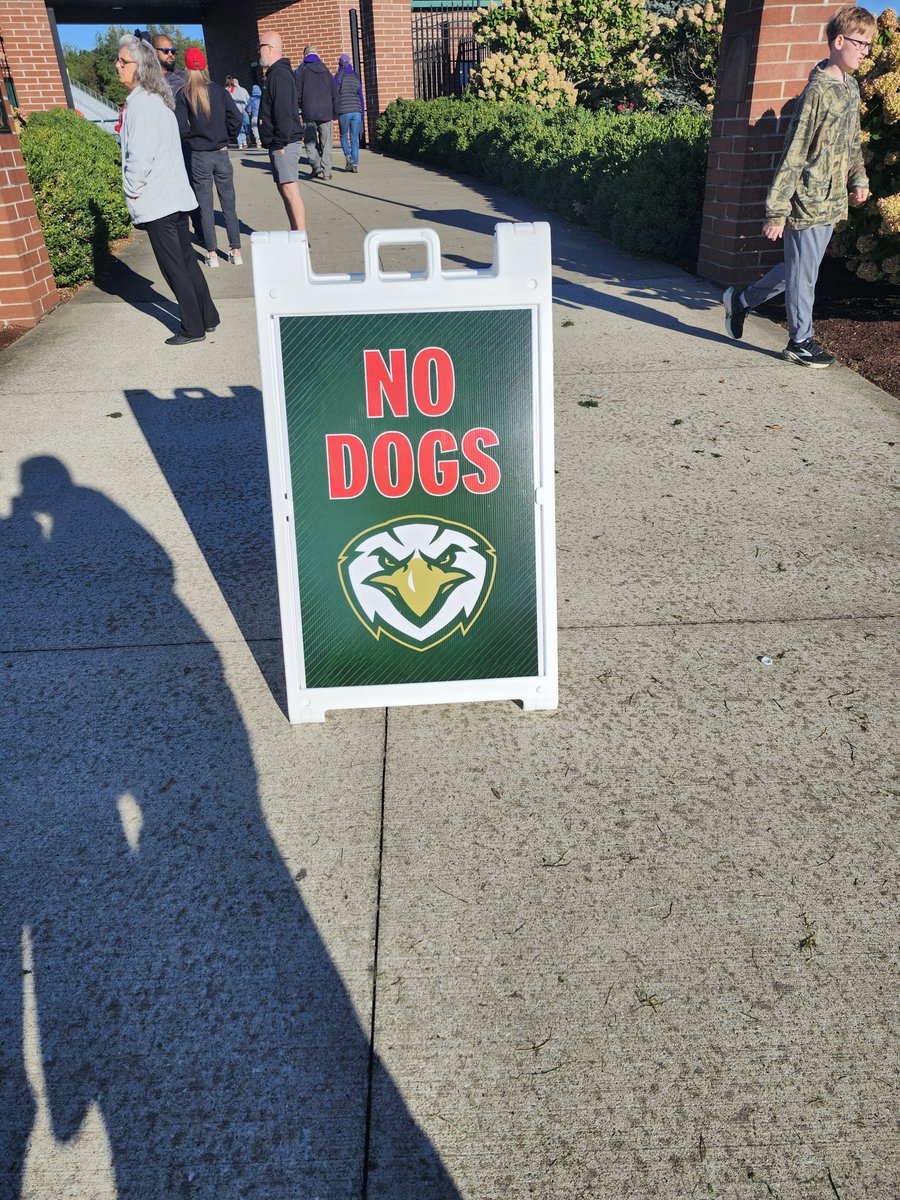 bogdog44's tweet photo. I agree with the general policy, but putting it in red seems personal. 😂

#IYKYK https://t.co/VkkFBg0SAU