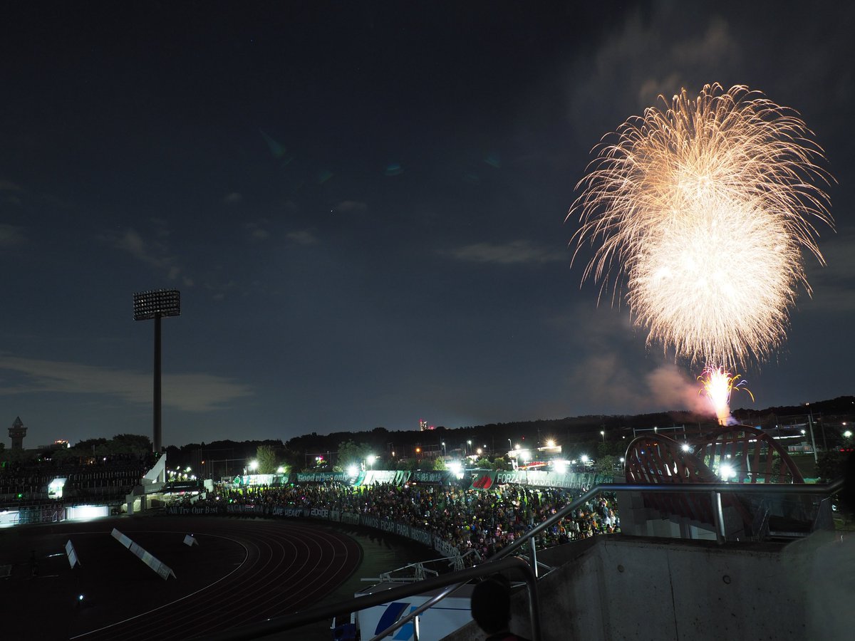 tope0131's tweet photo. エナフェス花火🎆 #SC相模原 https://t.co/xWtHO20C8w