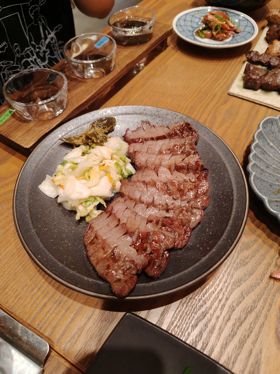 5107Yut's tweet photo. サウスケで満たされてからの牛タンでした
このあとはコンチ。1番良いジャンプをしてほしいな
#スキージャンプ https://t.co/DA1A3fCA1N