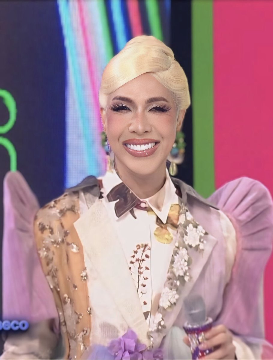 lexisvperez's tweet photo. LAST EPISODE FOR THIS SEASON 🫶
#EverybodySingBaseco
#ViceGanda l Vice Ganda https://t.co/sxZbyZ7fpW
