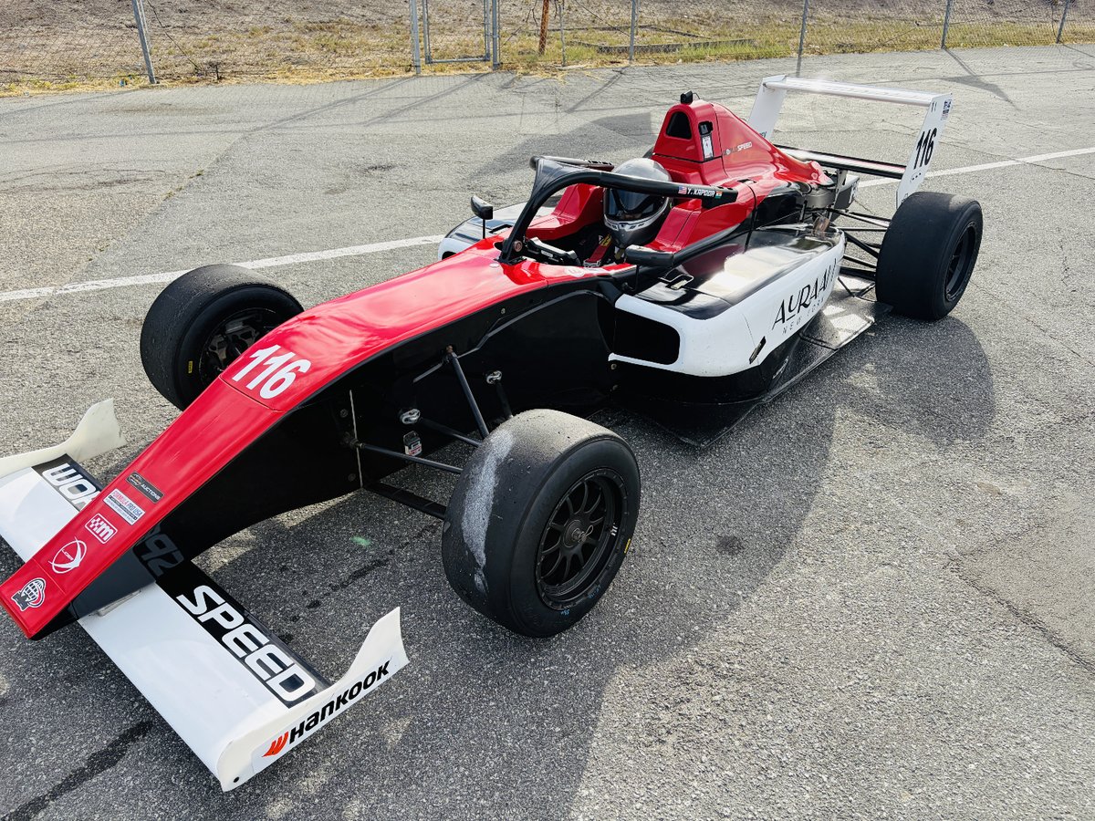 WorldSpeed's tweet photo. RACEDAY!
Let's Go!

#114 Erik Doan
#115 Scott Pyle
#116 Yana Kapoor
#117 Austin Tiller

Formula Pro USA at Laguna Seca with Racing America, follow along at:
https://t.co/pSwmJPH4nj https://t.co/tsCVzO4T04