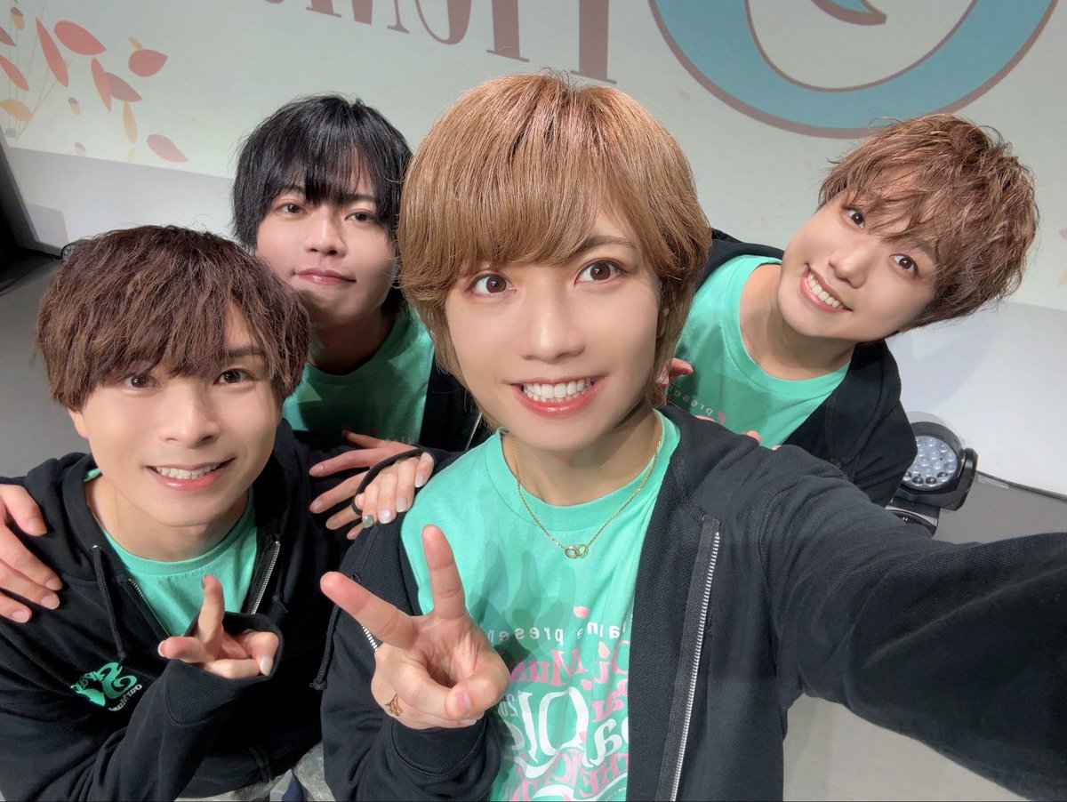 yuya_hozumi's tweet photo. いえい　
#僕パ #SparQlew https://t.co/XpDNVU4vvd
