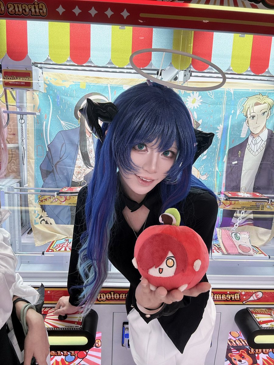 BBButTTY's tweet photo. 国庆来广州漫展玩啦
#cicf #漫展 #cosplay https://t.co/KxdgKI4PHI