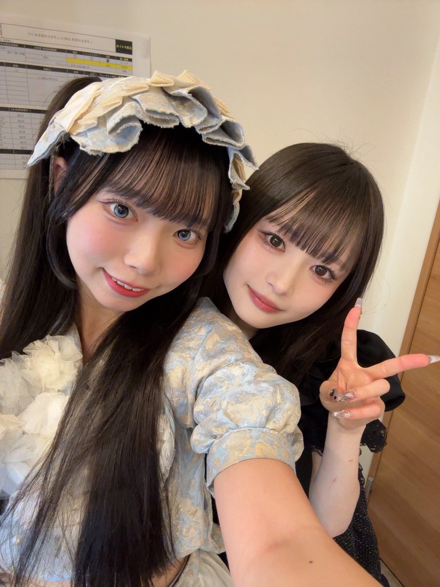 minanaro3776's tweet photo. やっほーい、ちよのだよ🌈
今日は"しずおか大好き LIVE in しずおか大好きまつり"ありがとうございました🙌
hïccaの由依ちゃん📷
初めてちゃんとお話させてもらいました🫶かわいくてかっこよくてドキドキした、また会えますように🌷🙏
kidsbowlの明佳里ちゃん、陽向ちゃん📷
https://t.co/HtUeUDDXRW https://t.co/19019XAdvE