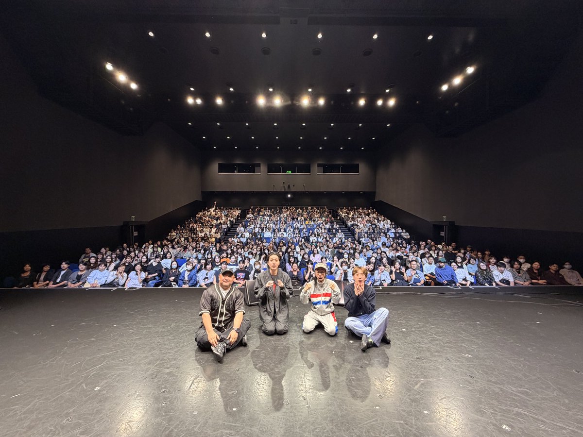 yoshitaka_senri's tweet photo. 西田どらやきの怪研部in福岡
スペシャルな２時間でした。
沖縄の海、フィレオフィッシュの魚、呪物の序列、大麻。
これ以上は言えないここだけの話！
ありがとうございました！また福岡で！ https://t.co/y0UjvBaDai