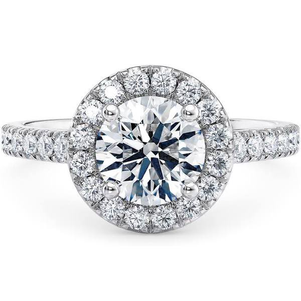 JasonBBCLuvX's tweet photo. Sinks to one knee in the sand @georgiamayslutx will you make me the happiest man in the world and marry me ❤️❤️❤️❤️❤️❤️ https://t.co/KRbDcn0L05
