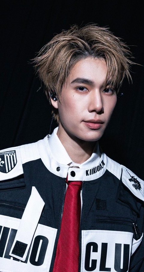 phuwinful's tweet photo. 🖤🖤🖤 https://t.co/lQooUNsKGC