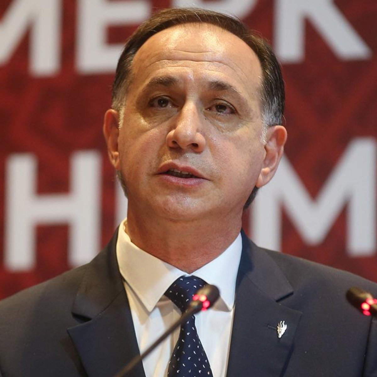 darkwebhaber's tweet photo. Fırat Aydınus: "Ferhat Gündoğdu MHK’sinin üyeleri, soruşturma kapsamında dün ifade veriyor; bugün ise hakem atamalarından sorumlu oluyor.

Dün soruşturmanın konusu olan süreç, bugün yine aynı ellerde…
Böyle bir tabloya ne denir?" https://t.co/lPty6EEWLG
