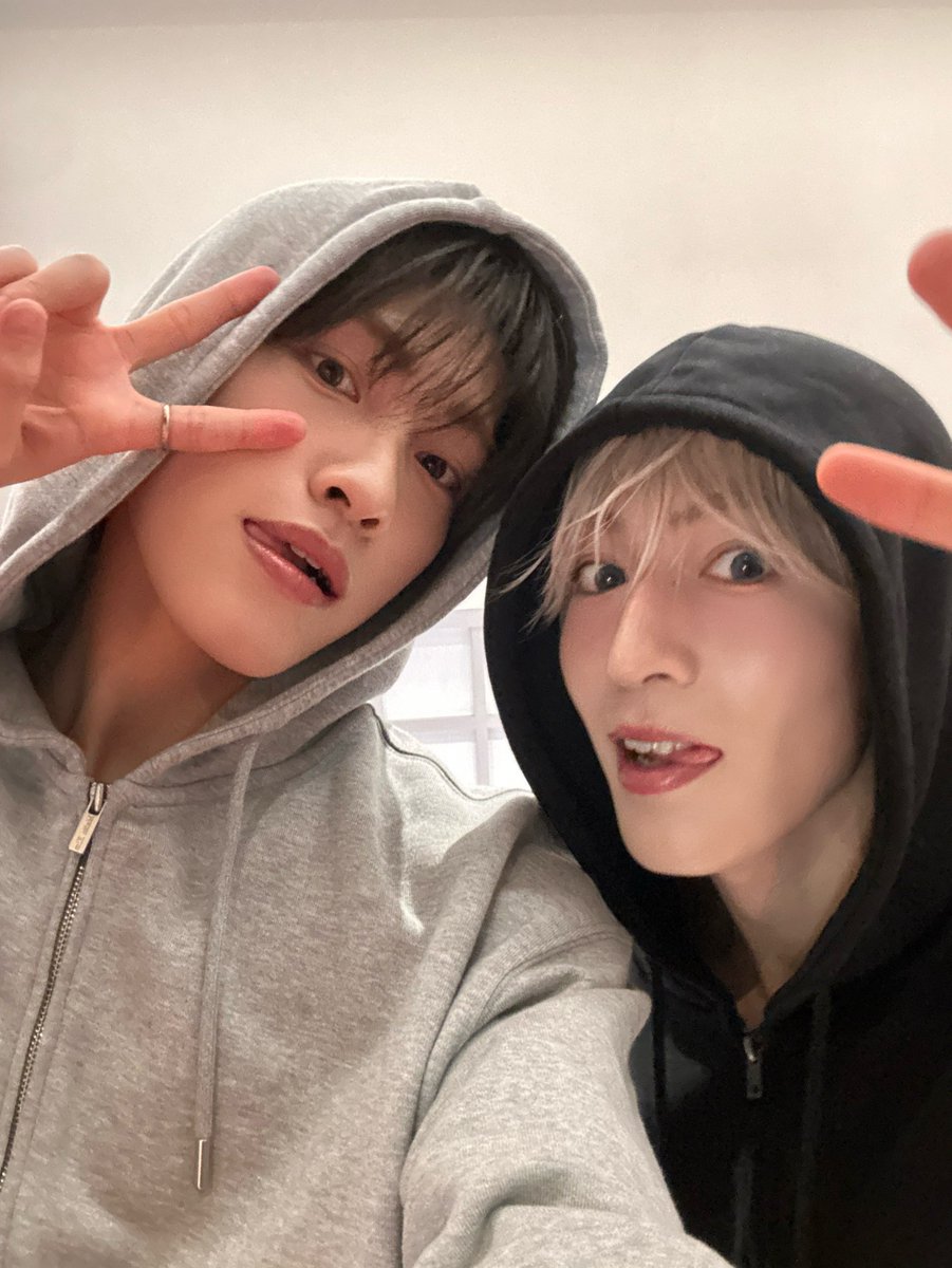 OCTPATHofficial's tweet photo. [#RENTA]

#元気がなくなった時用わんれん
🐶👽🩷💜

#OCTPATH #西島蓮汰 https://t.co/wZ77AC02KB
