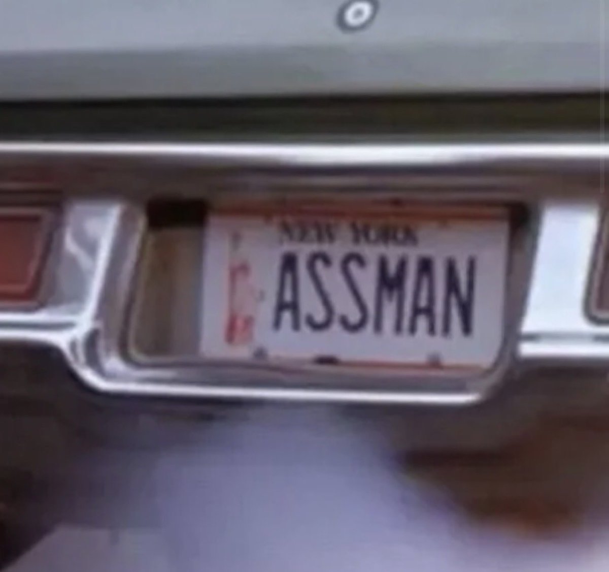 wrongdimension_'s tweet photo. @qualitylearnc Have you not met the Assman https://t.co/11PORtvCzW