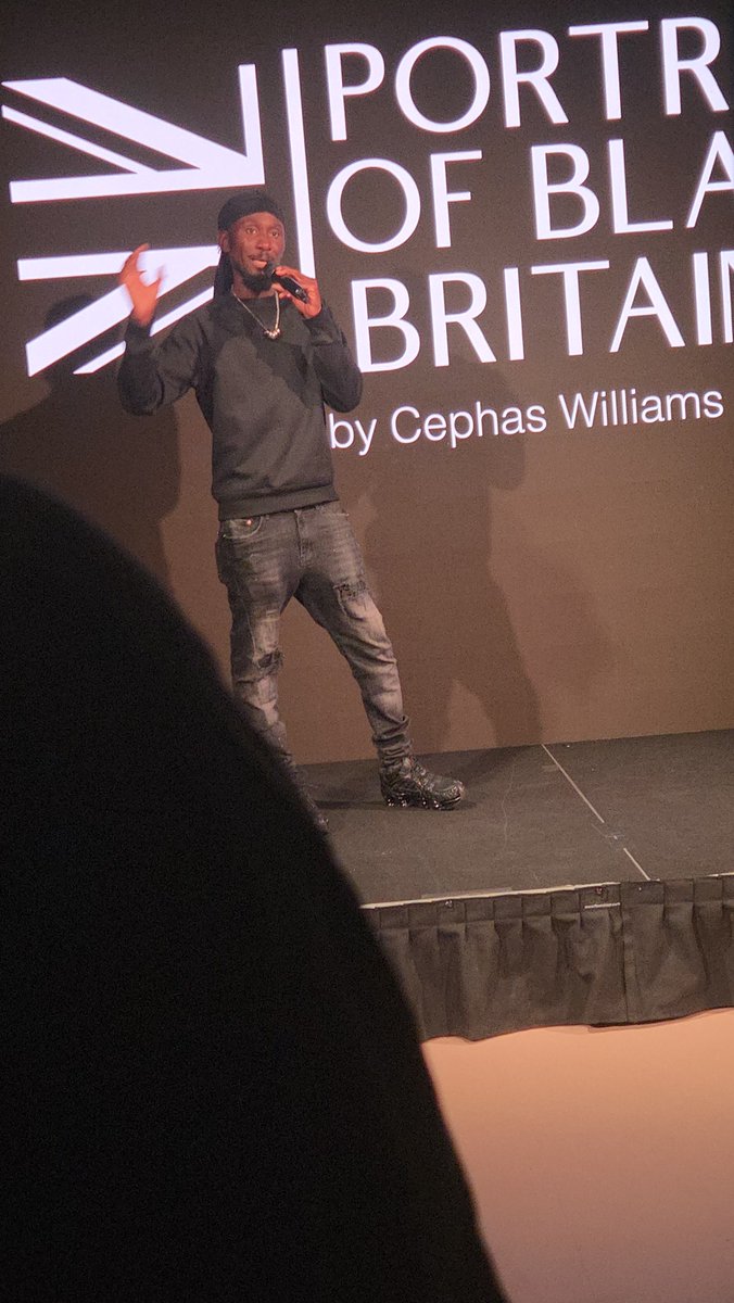 afrochic's tweet photo. Sew, this was Thursday night at the unveiled portrait of black Britain exhibition, by Cephas Williams.  If you've not seen it,  get yourself down to Aviva studios.   So much to learn and see.  @CephasWilliams 
#portraitofblackbritain #blackhistory 💖🐝🙌🏽 https://t.co/HJB2DCQ7Tt