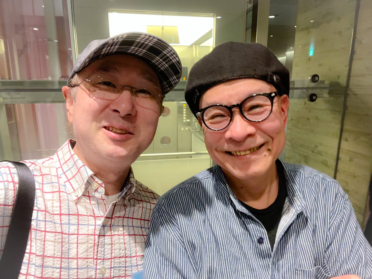Erital's tweet photo. パール兄弟40周年ライブ。先輩４人（窪田さんとは飲み会ばかり😓）の節目のお祝いに。あぁこんな感じだったと色々と蘇る事多々。40年を経てグンと濃くなった各人の個性に唸りました。スペシャルゲストの奈々さんは、さすが過ぎて笑みがこぼれるのを禁じ得ず😊。 #パール兄弟　#水樹奈々 https://t.co/jEeLqreOmo