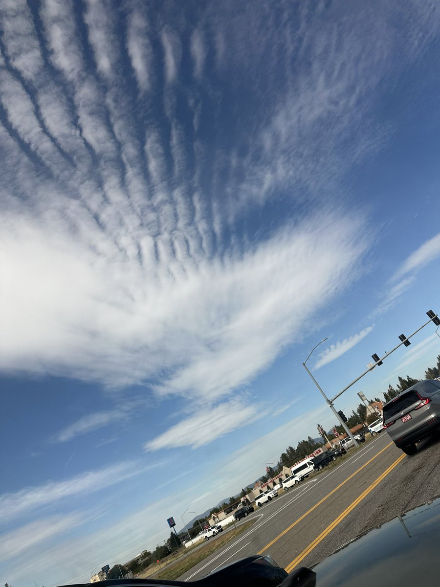 VoteTisha's tweet photo. Most all of the clouds I see now don’t look like what they were when I was a child. #geoengineering #Idaho https://t.co/4ztlFH2uj5