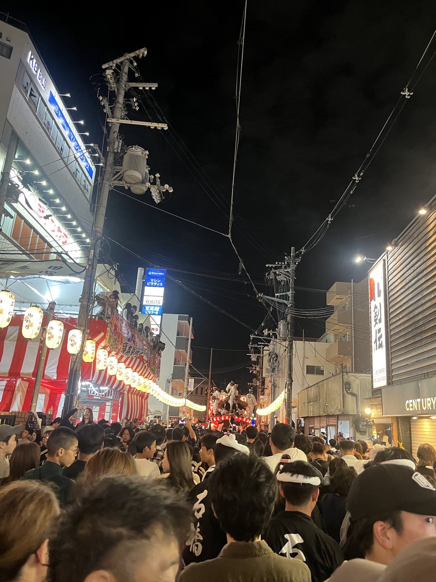 Z1Dsk's tweet photo. 地元のだんじり行ってきた！ https://t.co/ERKrb3GCiJ