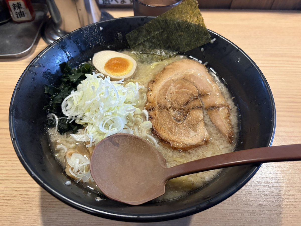 Tabibitouseless's tweet photo. こんな時間にすみません
飯テロしてやります https://t.co/3ZZHzlQSuQ