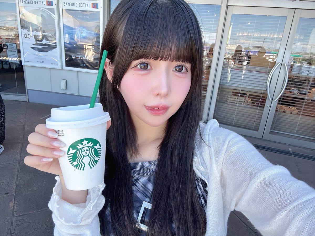 senti_mio's tweet photo. おはよーん𐔌՞･·･՞𐦯 https://t.co/5KpAJJjPrg