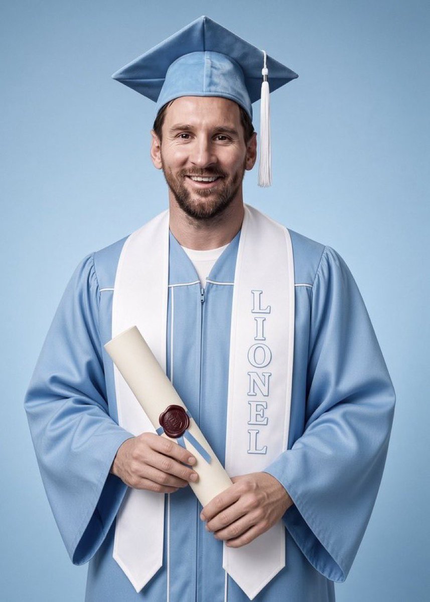 bayern_MOB's tweet photo. And please from now on it’s doctor messi 🙂‍↕️ https://t.co/pp7QvF4C03
