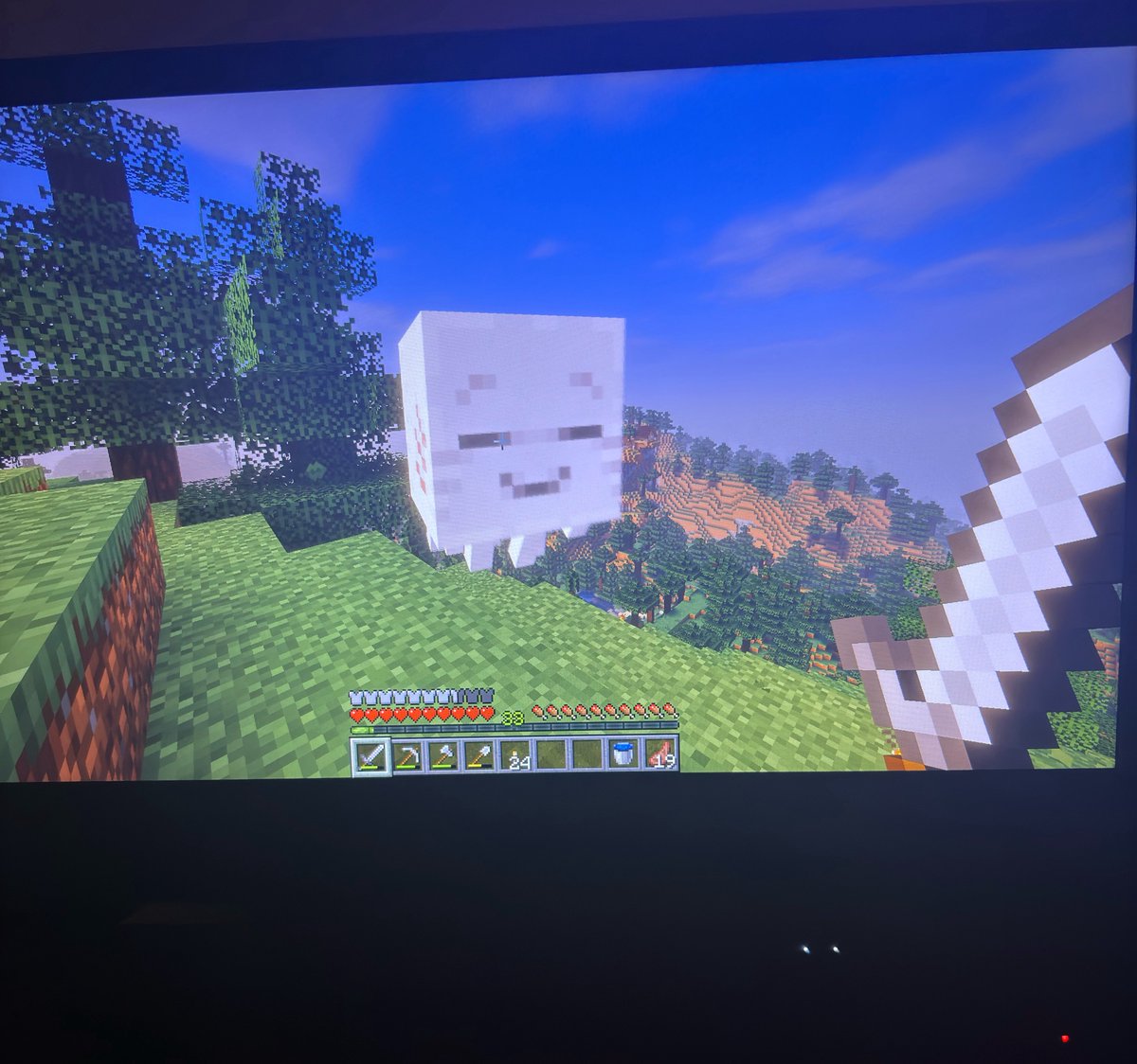 _keemo_0's tweet photo. #promotwt 

-20, europe, he/him, bi
-hsr, dbd and mc mostly
-anime(tokyo ghoul and wha phase currently), manga, bls
-mdni ‼️

   - like or rt to be moots! (pls have age on profile)

#gamingtwt #moothunt #anitwt #hsrtwt #mctwt #dbdtwt #mangatwt https://t.co/Fm2jY79O1h