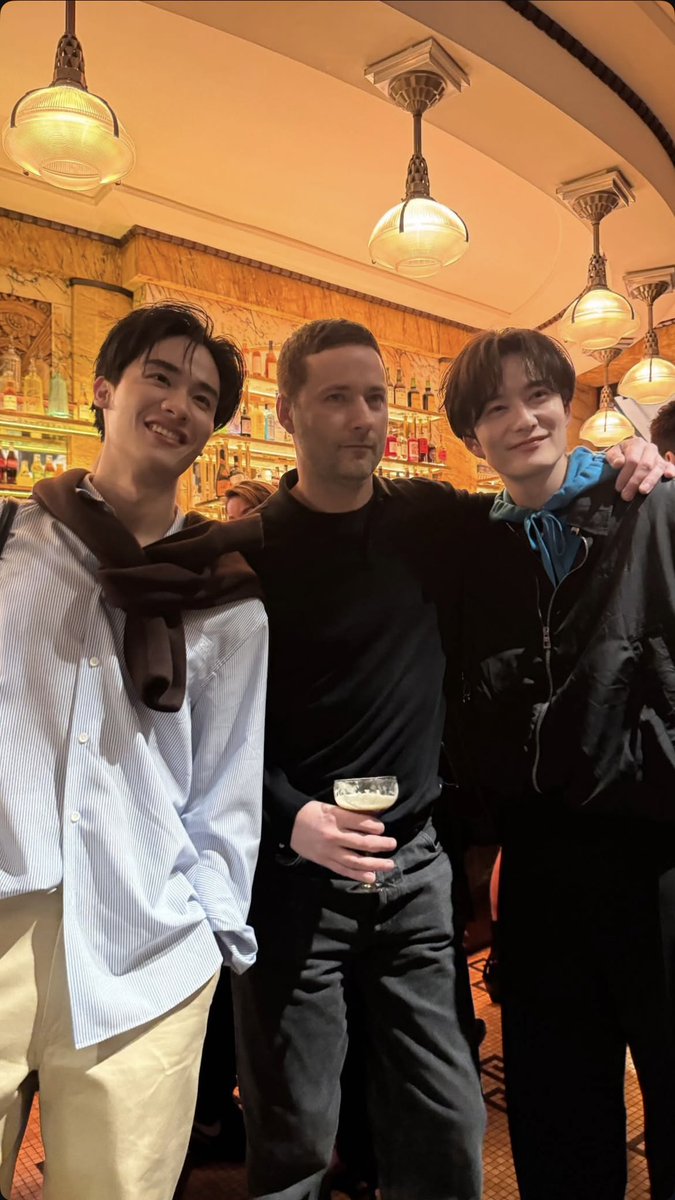 sia_Izu_mii's tweet photo. 岡田将生とTayTawanふたたび https://t.co/0PTF06TUks