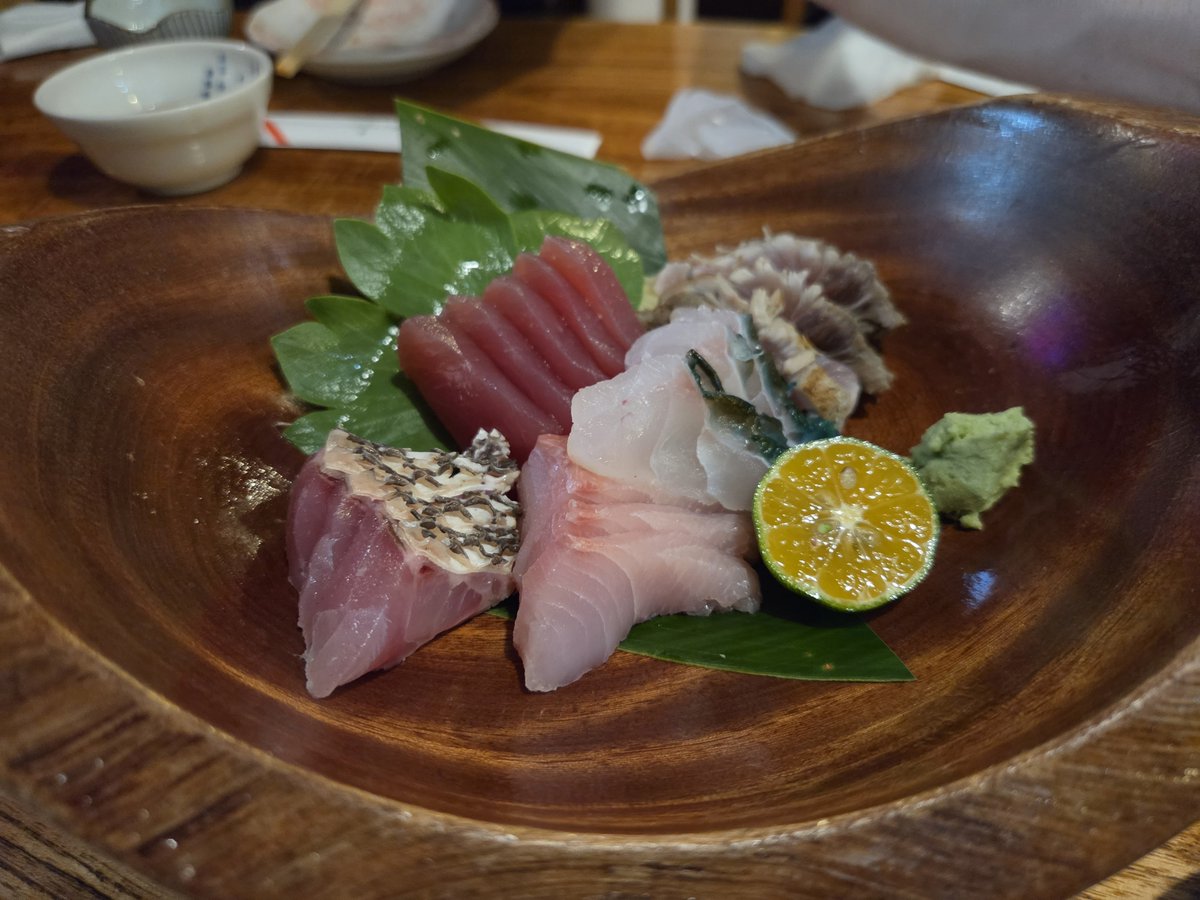 noueeskll1's tweet photo. 島料理居酒屋あだん亭

六食目
#石垣 https://t.co/ReIfklOCLi