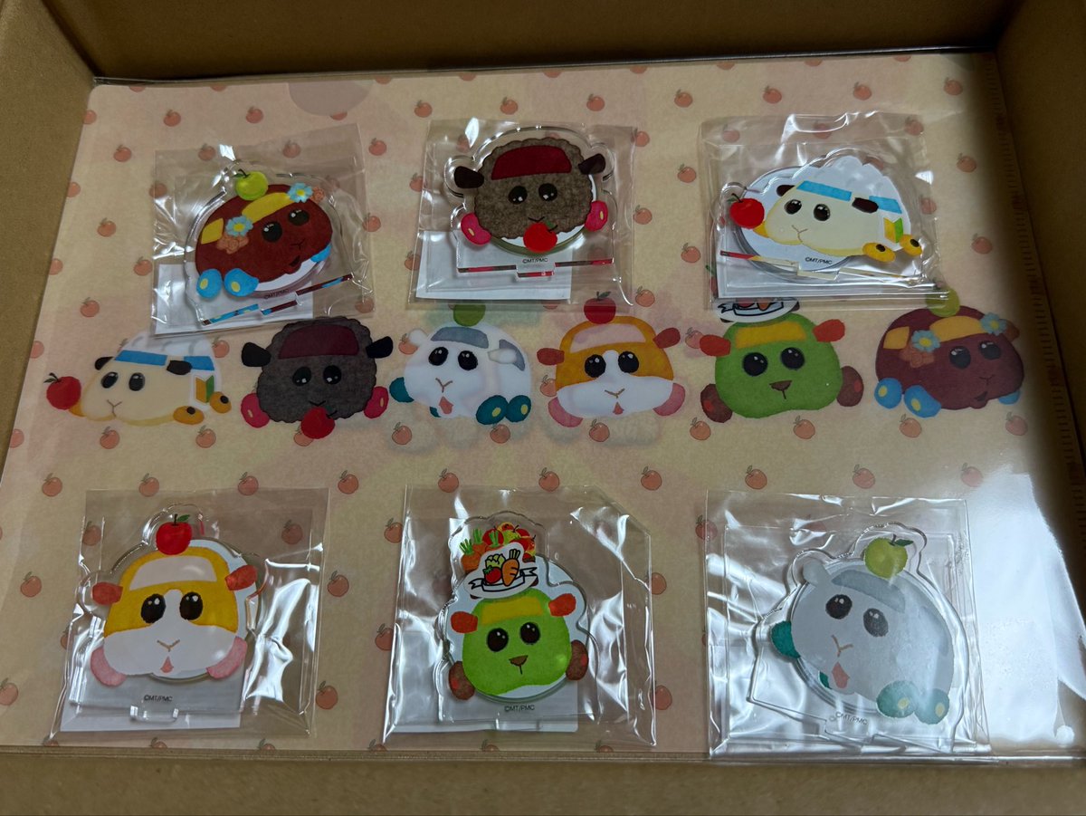 vieoCC0mifcXGJv's tweet photo. 青森ねぶた祭りのモルカーグッズ届きました！

ねぶたポテトも可愛かったしお祭りの後も制作者さんやアスパムのスタッフさんに大事にされてたのも嬉しかった✨

素敵なコラボありがとうございました🐹 https://t.co/8nvRsyCatM