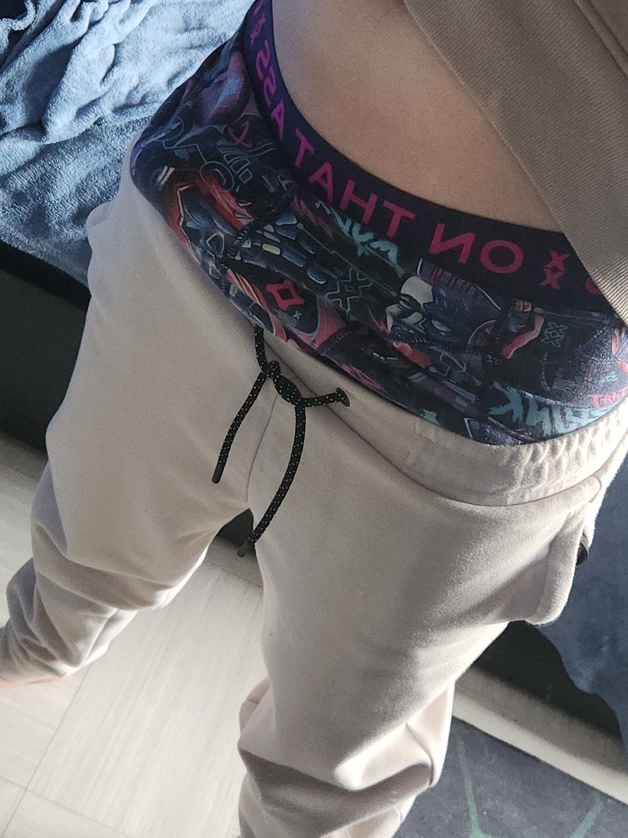 TollL38036's tweet photo. #onthatass #sagger #boxer #caleçon #underwear #sagg #sagging #skinny #twink #twinkbody #body #ripped #bulge #bigbulge #huge #dick #dickprint #package #20y #nsfw #maleunderwear #abs #fit #smooth #sousvêtement https://t.co/Np1Gvm5nhi