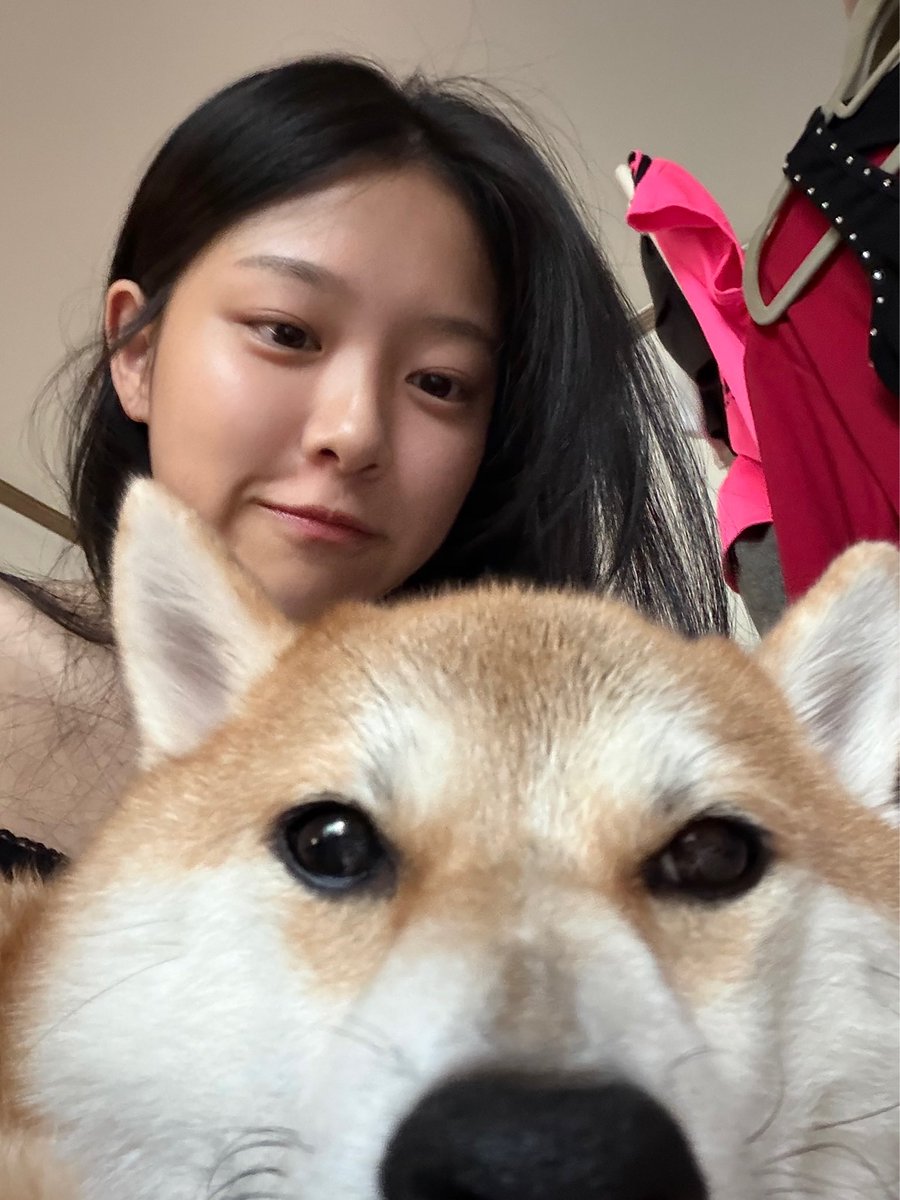 hyunjinlog's tweet photo. nongshim has cancer :( https://t.co/DXLtSOHouG