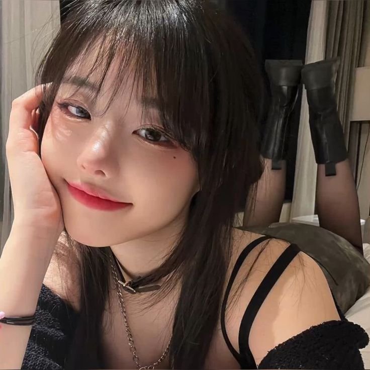Hiin__A2's tweet photo. 잘있었어〰️❓️💕
다들 히나 최애 사진 뭔지 궁금한데💕
디엠으로 최애 사진 보내줘❤️
가장 마음에 드는 사진은 프사로 해줄게💕🖤
#연능 #능욕 #구닝 #딸감 #상납 #자지갑 https://t.co/fjRXdK9aHH