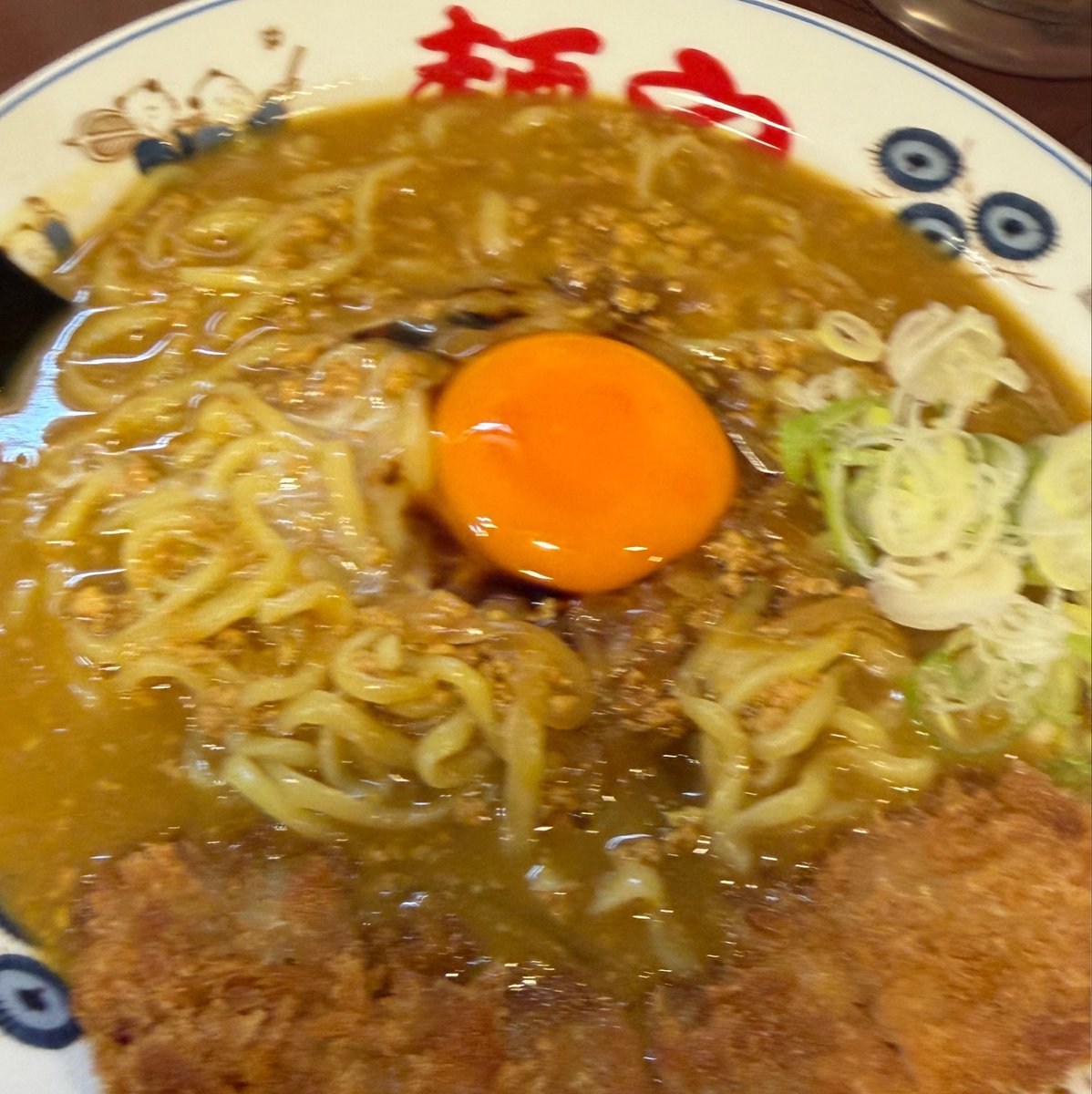 kinoffy's tweet photo. らー麺やのカレーラーメン！
そぼろも入っててめっちゃ美味かった https://t.co/euOqxKgN5Z