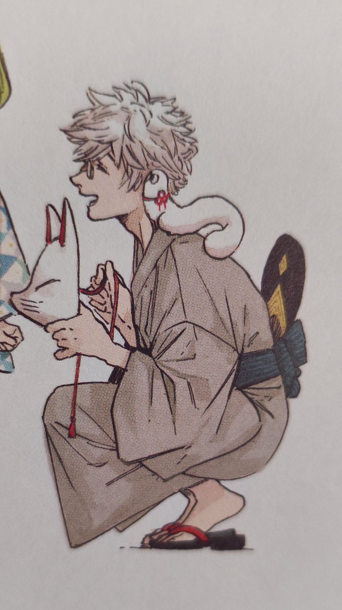 wisteria_lutik's tweet photo. Qif, dear, i fully understand MATCHING slippers. But taking his ones too is evil. https://t.co/g2A5Y1X50p