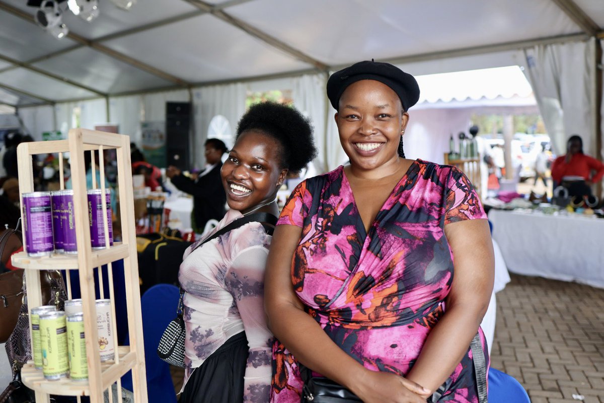 UNDPUganda's tweet photo. Plenty of smiles at #ThePearlMarketplace! 

It’s more than a marketplace. It’s a space to discover local brands, connect with entrepreneurs and support products made right here in Uganda.

Pass by to support local businesses 🇺🇬

#WomenUganda2025+ https://t.co/fnXccaNJ8x