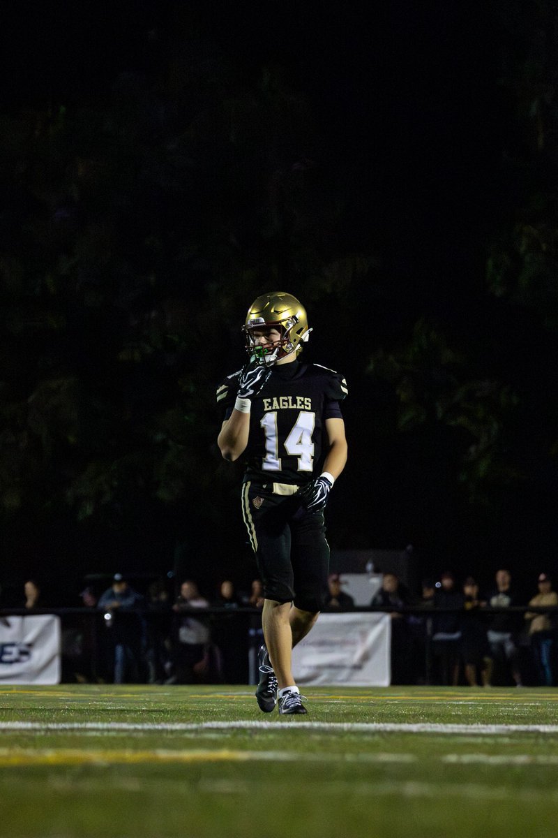 alles_austin05's tweet photo. Really looking forward to getting down to Oxford later today for a game day visit!   🟥⬜️ @BWHSFootball1 @Kstaff07 @ACruse15 @LeoOtt123 @PrepRedzoneOH @Bryan_Ault @TylerStevens94 @JaredLuginbill @AllenTrieu @Mark__Porter @DispatchPreps https://t.co/b260vC15hA