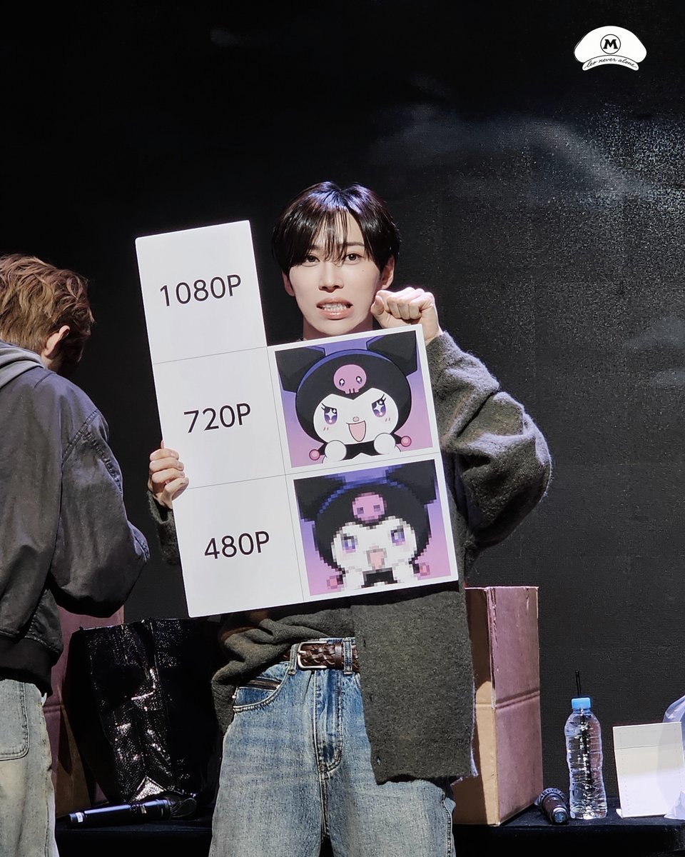 leo_never_alone's tweet photo. 261003 applemusic fansign ARNO 
#ALPHADRIVEONE #ALD1 #ARNO  #아르노 https://t.co/NTNG7RY73E