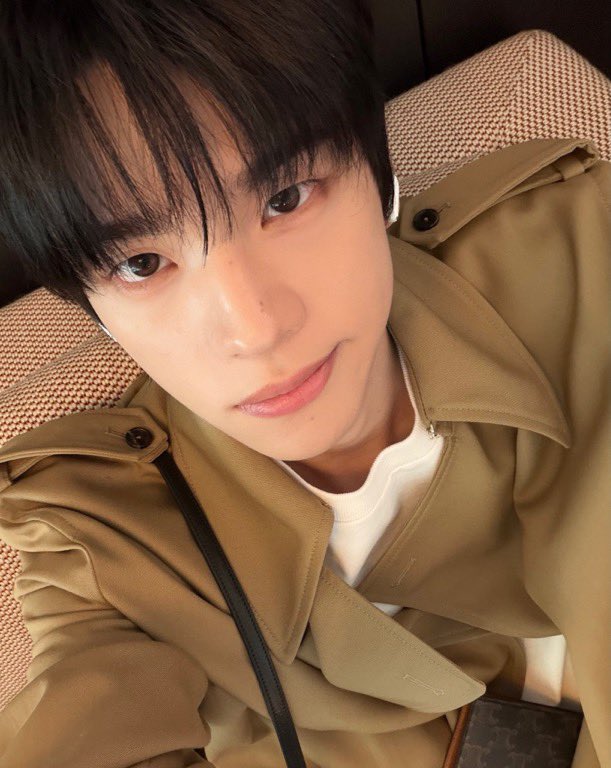 shimnyuu's tweet photo. Blep 😋 https://t.co/iCYVZZ5ttf