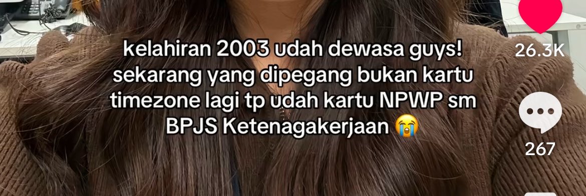 1104diaries's tweet photo. damn w masi pegang kartu timezone lg.. https://t.co/hEzClhHG8X