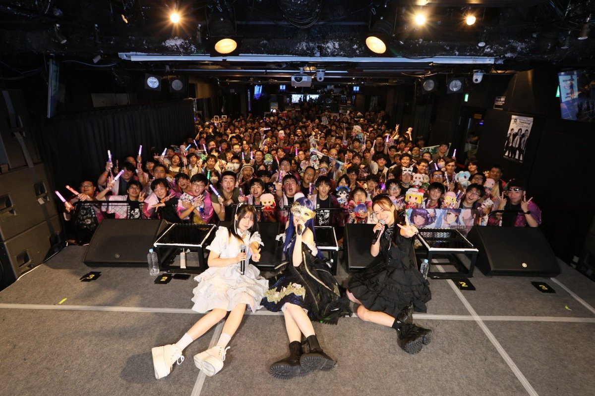 Yuuka_st's tweet photo. ＼\#東方樂祭〜無界の宴〜 
      ご来場頂きありがとうございました💫💥/／

ノンストップメドレー
いかがでしたでしょうか…？  

皆様にとってかけがえのない
1日になっていたら嬉しいです…⟡.·*.

最高の笑顔をありがとう！！！
今日のセトリも公開しますっ‼️

#幽閉サテライト
#少女フラクタル https://t.co/aeO8WYPu0J
