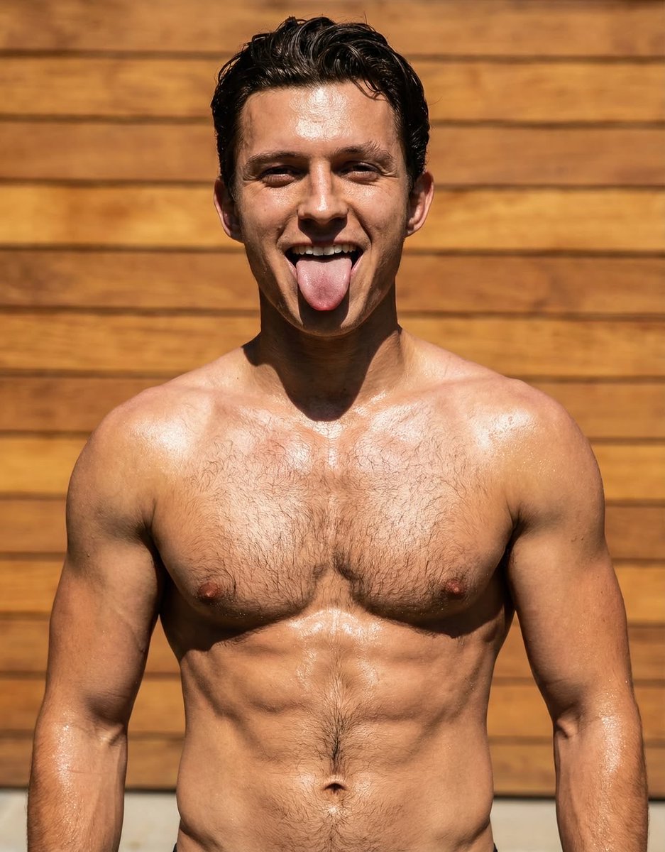 RPGaaaays's tweet photo. Tom’s tongue https://t.co/lZhsFlcfsc