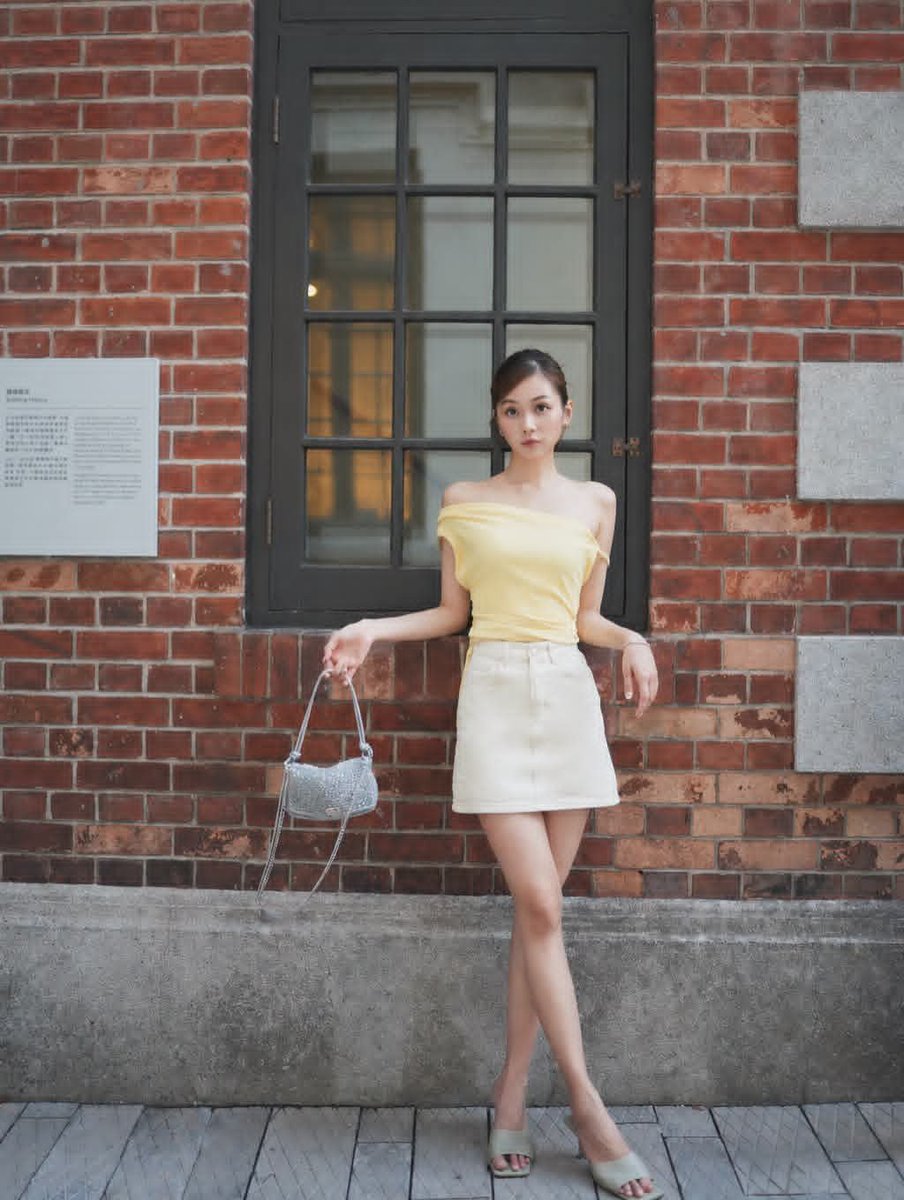 terencekt_'s tweet photo. 郭柏妍 Rosita Kwok 
@rositakpyy，@claro.hk ✓

珍藏 美好 時刻，而非 物質 之物。♥️🍎🍓  5 張 相片
https://t.co/Yj6srFdIJk

   4 張 相片
https://t.co/QDo47nA6hc

  * https://t.co/w8sqx0HQsK  服裝 網購，網址 連結！
 按 入去 睇下 有乜 款式 呀！
https://t.co/OEhimqKg2K https://t.co/HhOfOkuNEO