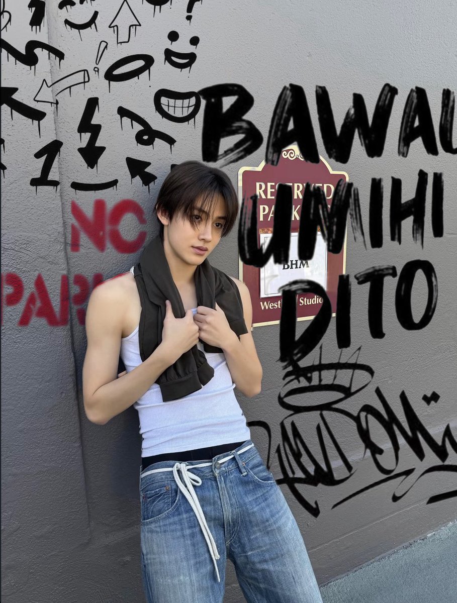 eomniverz's tweet photo. siyang tunay??? https://t.co/a3PDnCQsG7