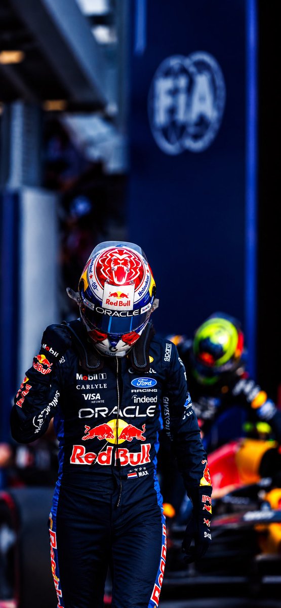 F1HardWalls4k's tweet photo. Max Verstappen 4K https://t.co/f9CmcF0GnC