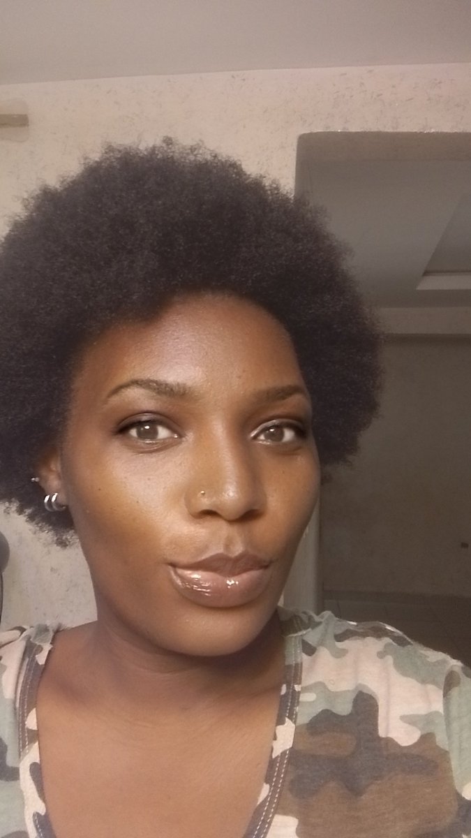 OluchiStephen4's tweet photo. God may not erase our past but be confident that he can redeem it and write us a beautiful ending. https://t.co/PJaUzRCpCH