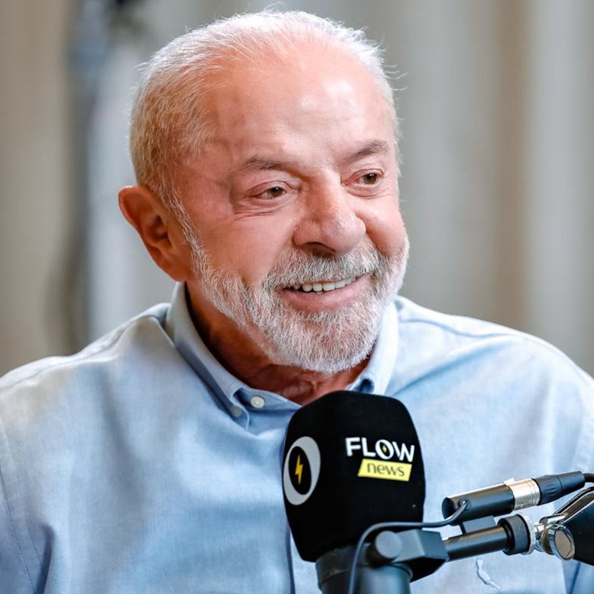 poponze's tweet photo. Lula lidera com 47,8% dos votos válidos contra 42,1% de Flávio Bolsonaro, aponta nova pesquisa CNT/MDA. https://t.co/m0P4Kj2ips