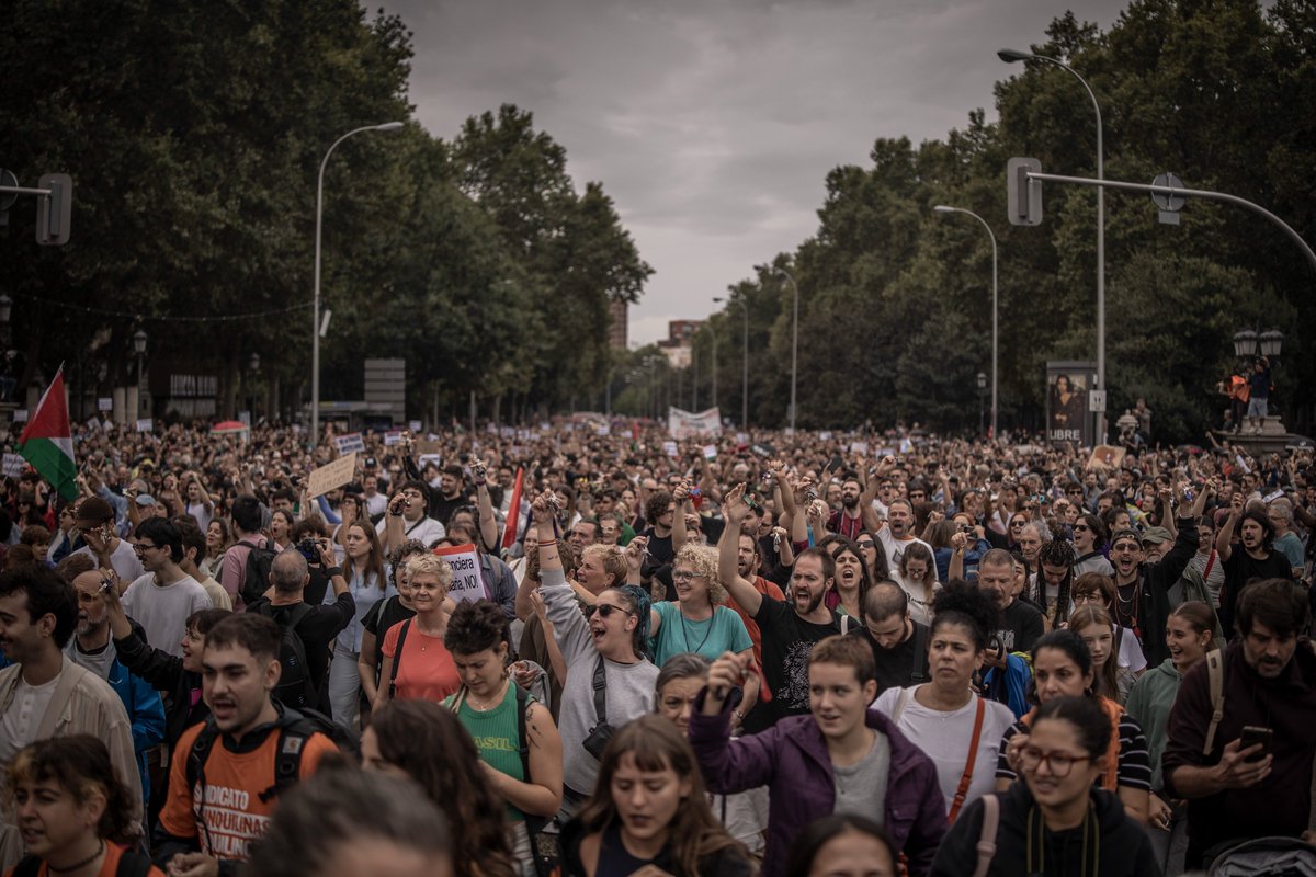 BrunoThevenin's tweet photo. Manifestación en Madrid  'Hacia la huelga general' 

3 de octubre 2026

Fotos: Bruno Thevenin https://t.co/Zjq9HwreUz